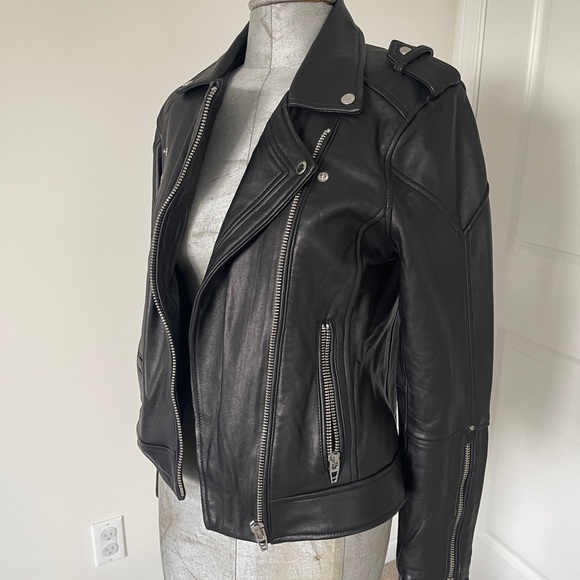 BLANK NYC 100% leather moto style jacket - Picture 2 of 11